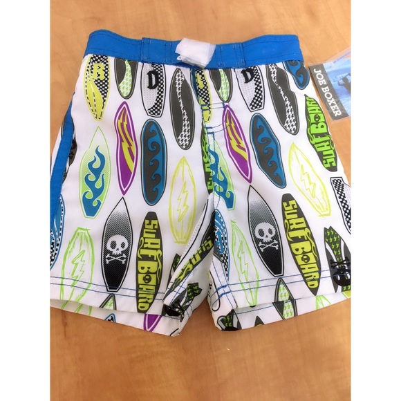Boys  Swim shorts Core White Infant Size 24 months - Picture 8 of 8
